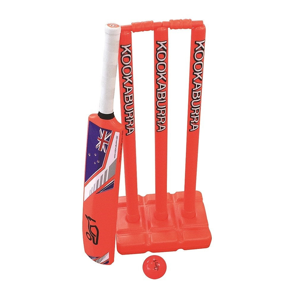 Kookaburra Plastic Cricket Youth Set (Size 6)