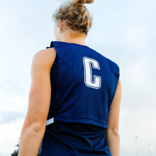 Load image into Gallery viewer, Silver Fern 7v7 Senior Elastic Netball Bibs
